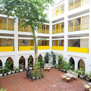https://ilodge-signature-towers.top-gurgaonhotels.com